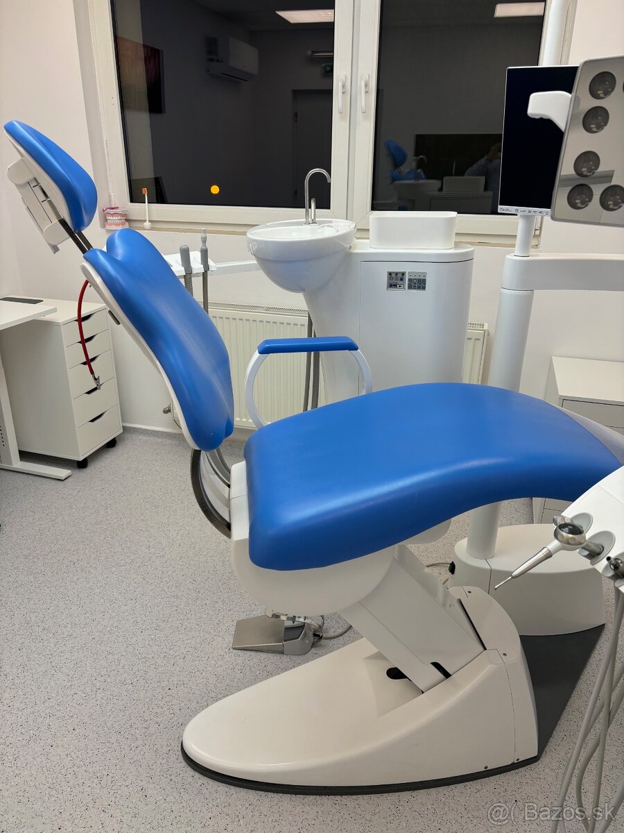 Predám stomatologickú súpravu Diplomat - 5