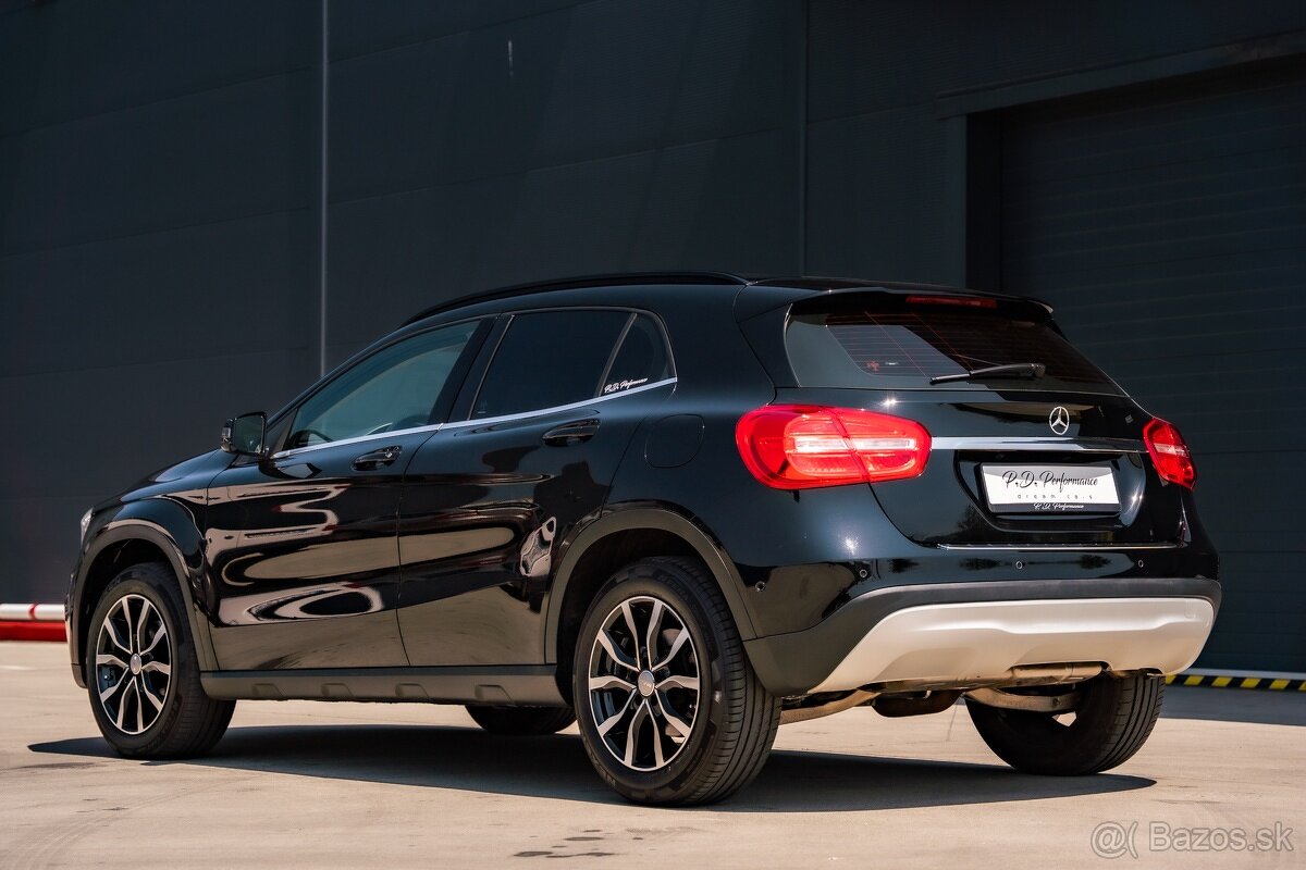 Mercedes-Benz GLA 200d 4Matic / Off-Road Paket