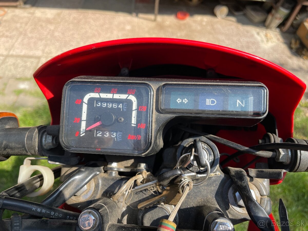 Predam motorku Honda XR 125L