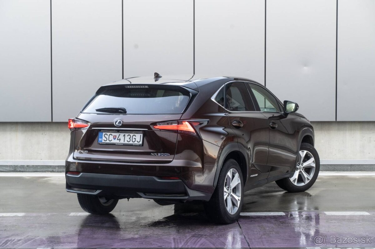 Lexus NX 300h 4WD Luxury, odpočet DPH - 5