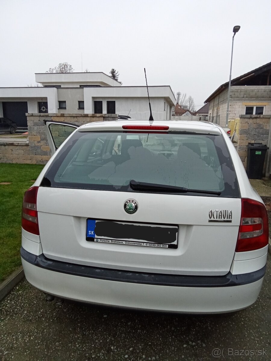 Predám Škoda Octavia Combi 1.9 TDI - R.V. 2006 - 5