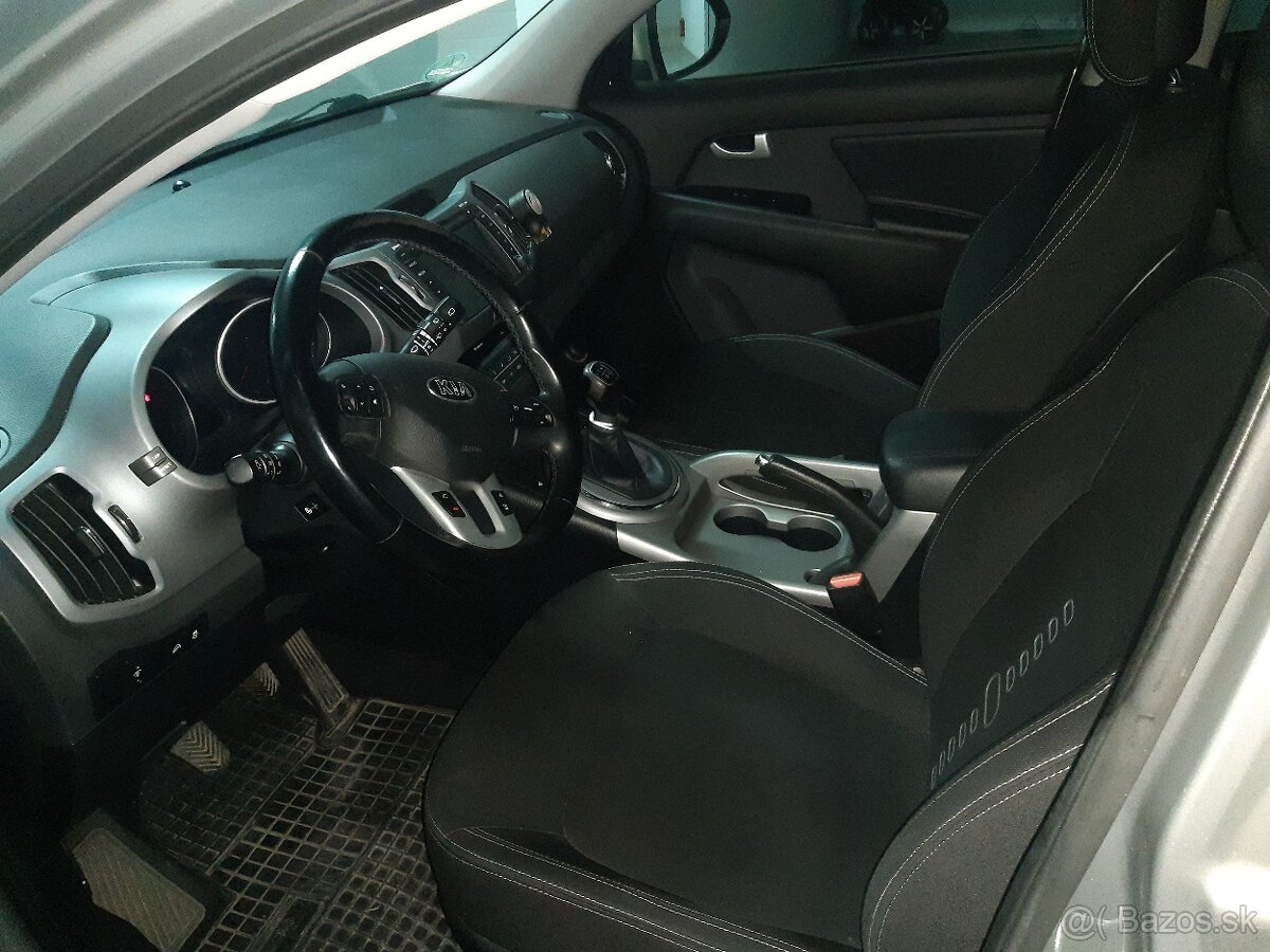 KIA Sportage 1.7 CRDi Platinum - 5