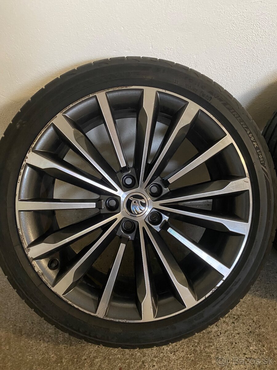 Originál Škoda kola R19 - 5