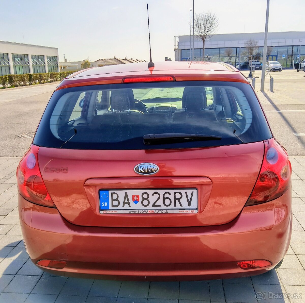 Kia Ceed 1.4 benzín 77kW 5st manuál 2007 - 5