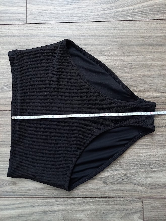 Čierne plavky -super stav,veľkosť S - 5