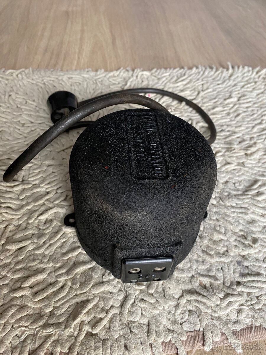 Sovietsky vojensky mikrofon - 5