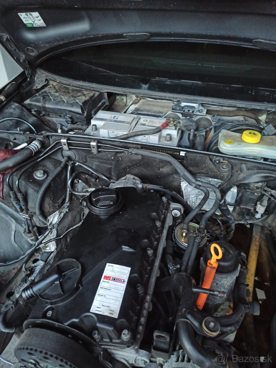 Rozpredám Audi a4 - 5