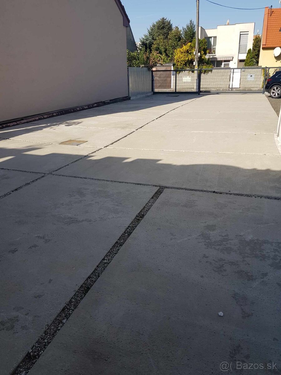 Stavebný pozemok - RUŽINOV - TRNÁVKA - 5