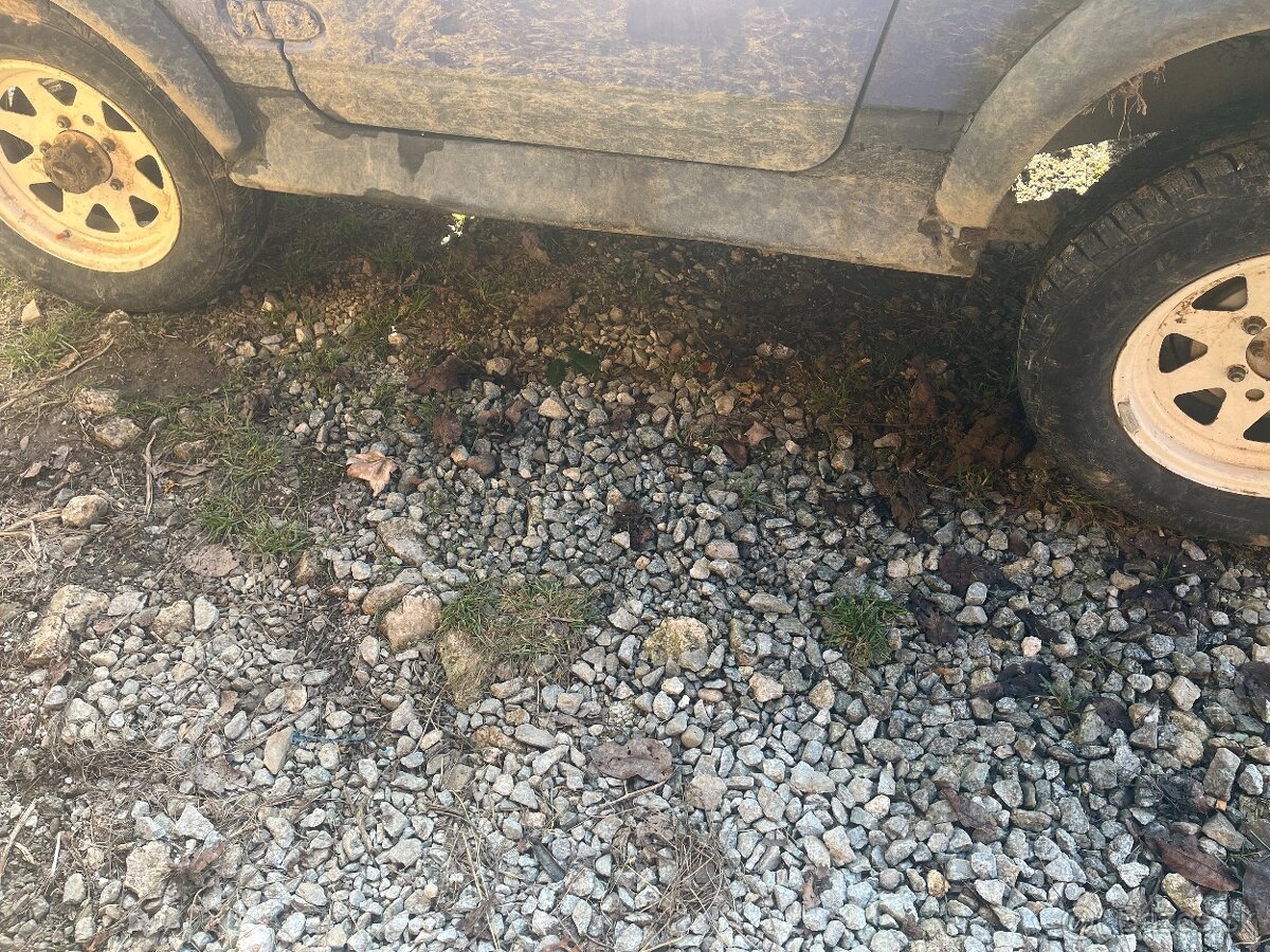 Suzuki samurai 1.3i - 5