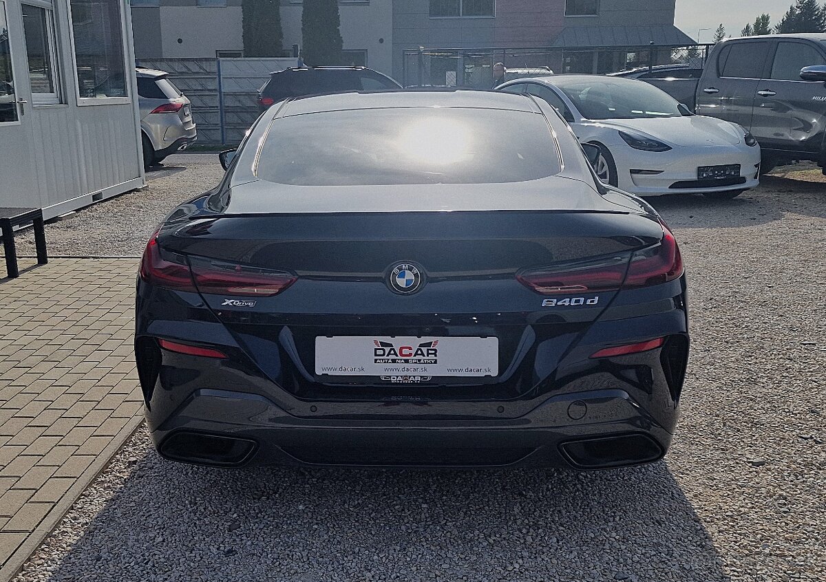 BMW RAD 8 840D XDRIVE M - PACKET - 5