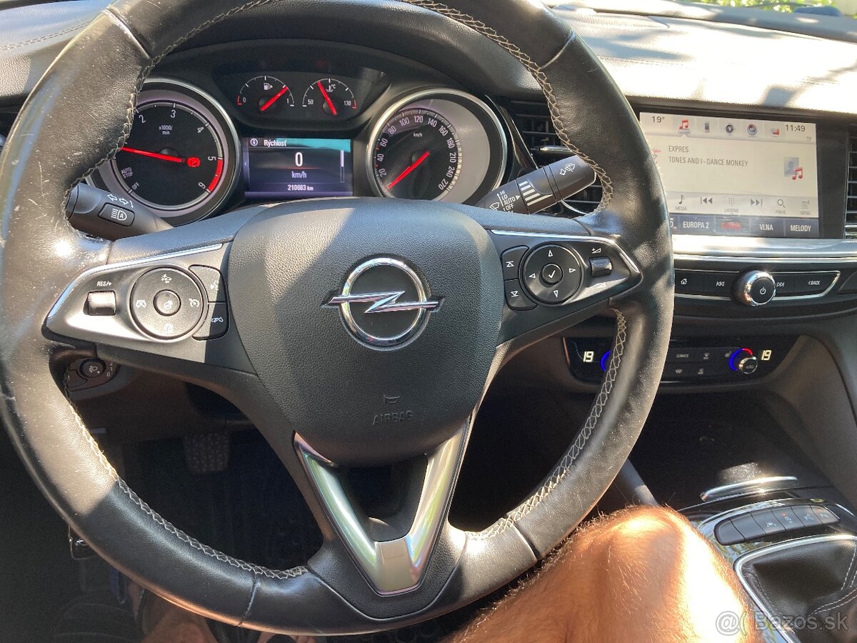 Opel Insignia Grand Sport - 5