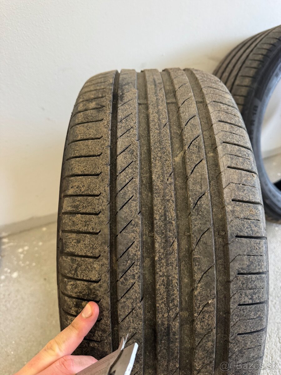 Continental 245/45R18 - 5