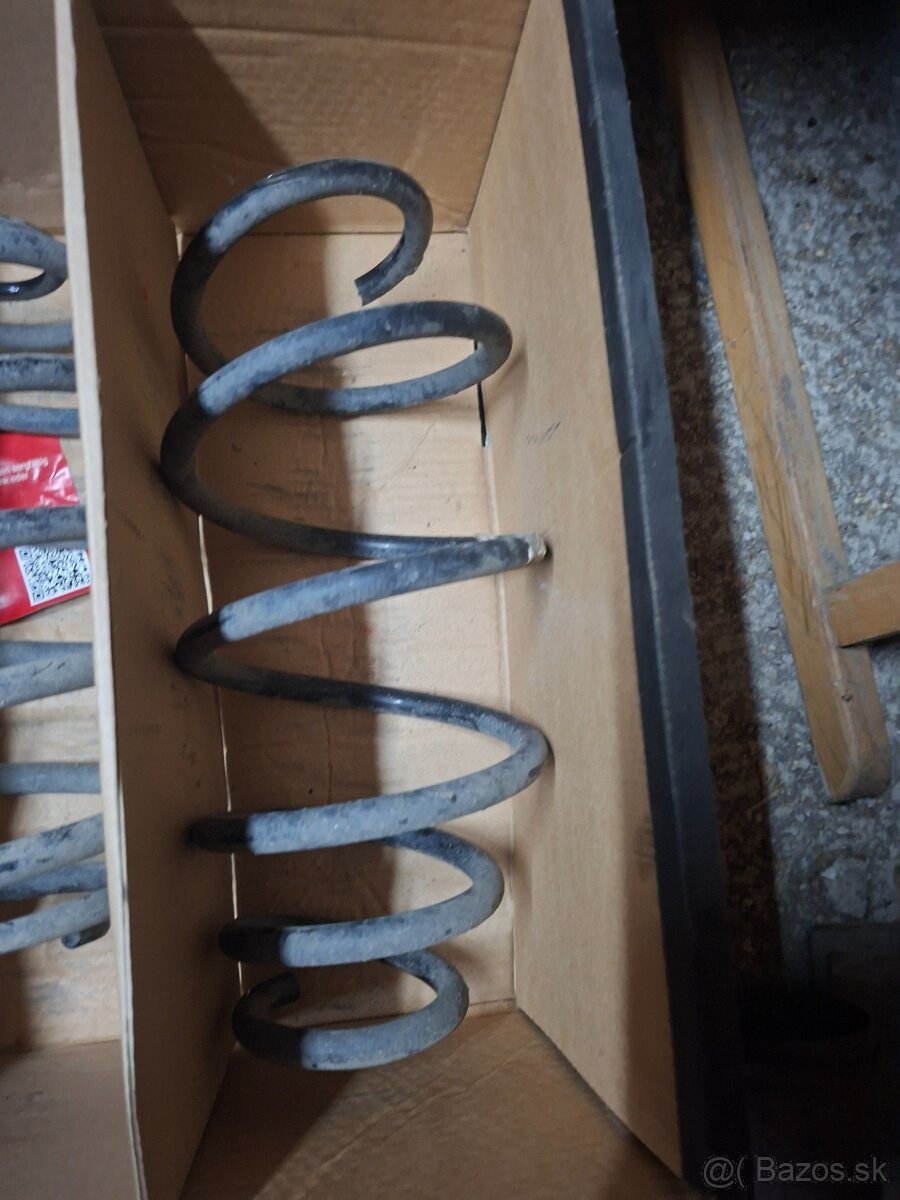 Opel insignia a pruziny - 5