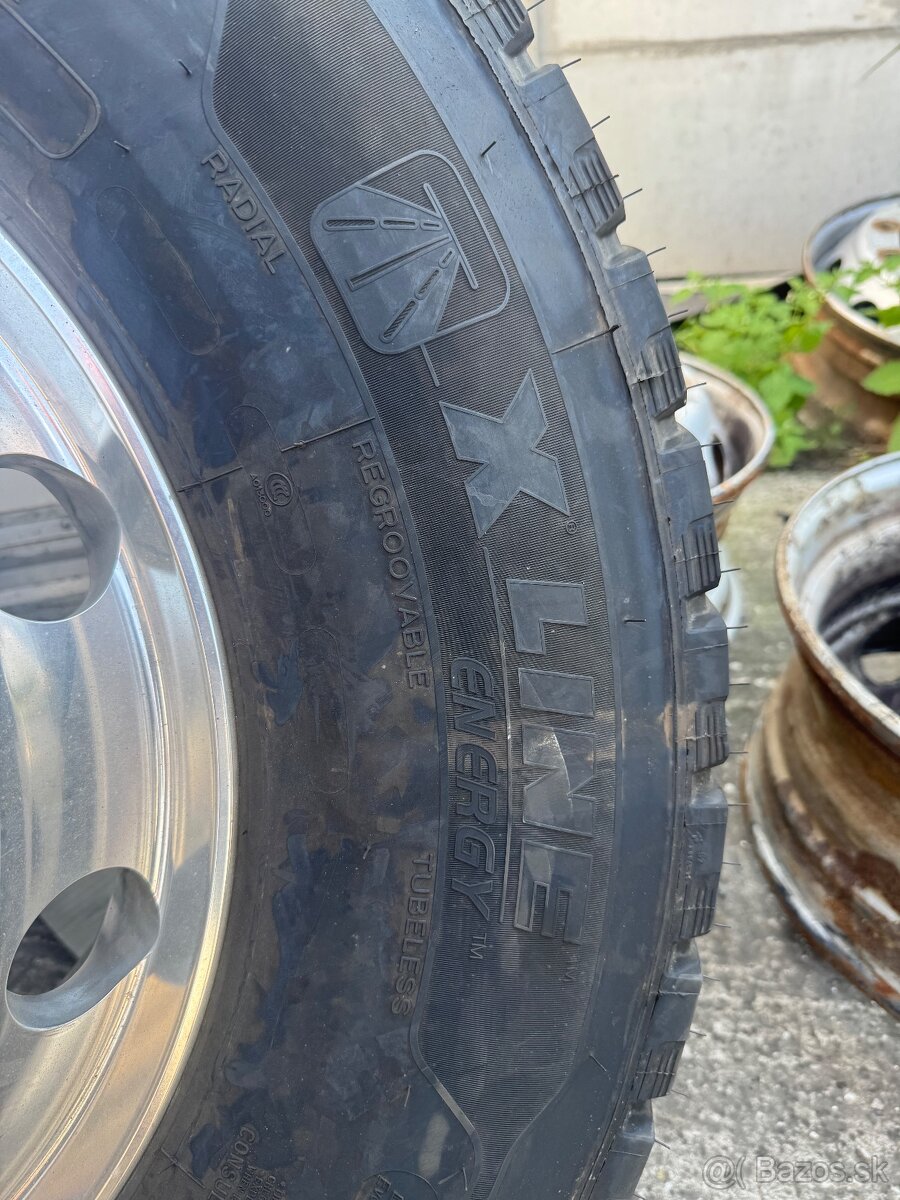 Michelin X LINE ENERGY D - 5