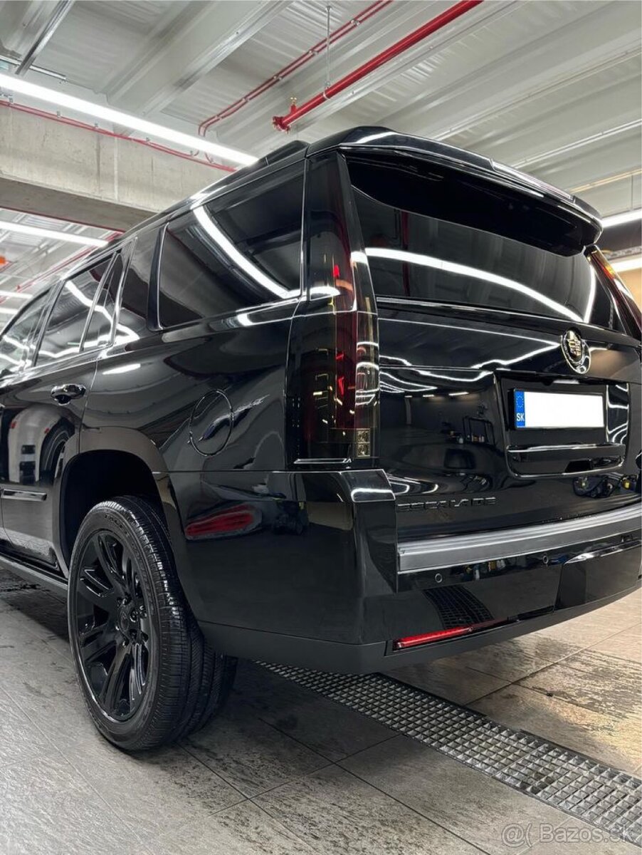 Hummer H2 Hummer H1 Alpha Cadillac Escalade