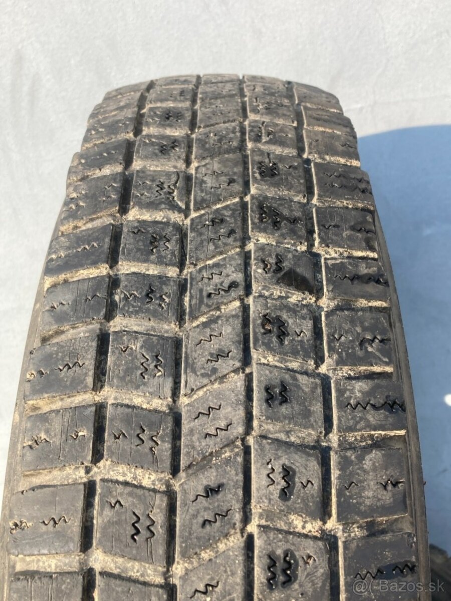 LR DEFENDER 7,5 R16 C s pneu MICHELIN
