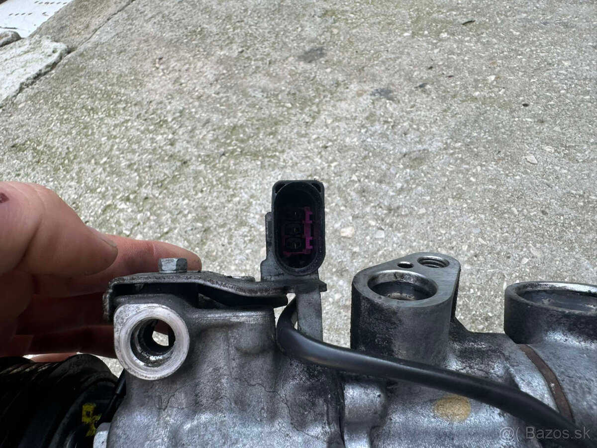 Kompresor klimatizácie Audi A6 C7 (4M0820803J) - 5