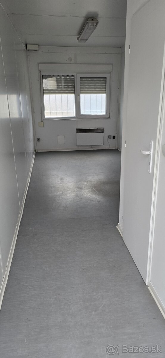 Obytný kontajner 6x2.5 m - 5