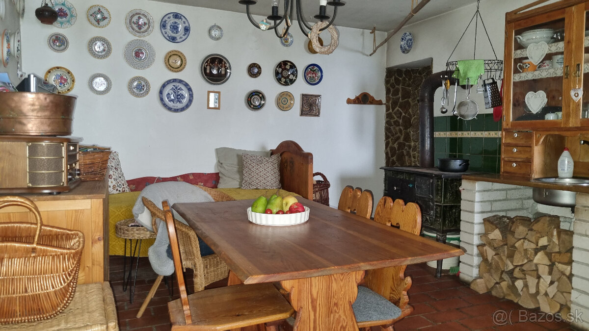 RODINNÝ DOMČEK s "VÍŠKOU" a POZEMOK 674 m2 LUBINA NMNV - 5