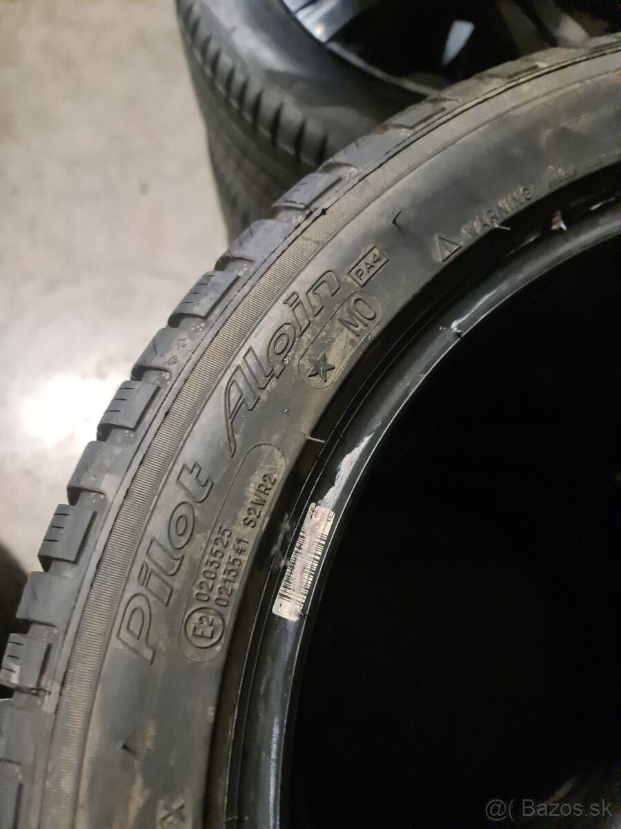 245/45 R18 MICHELIN ZIMNE PNEU - 5