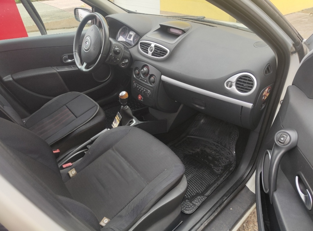 Renault Clio 3 1.5DCI 50KW NOVÁ STK A EK - 5