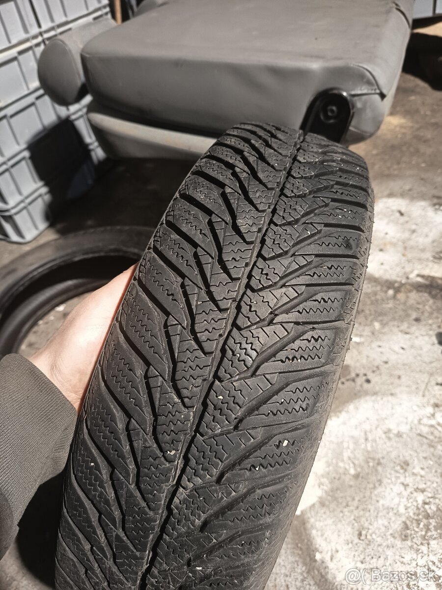 Predám zimne pneu 155/65 R14 - 5