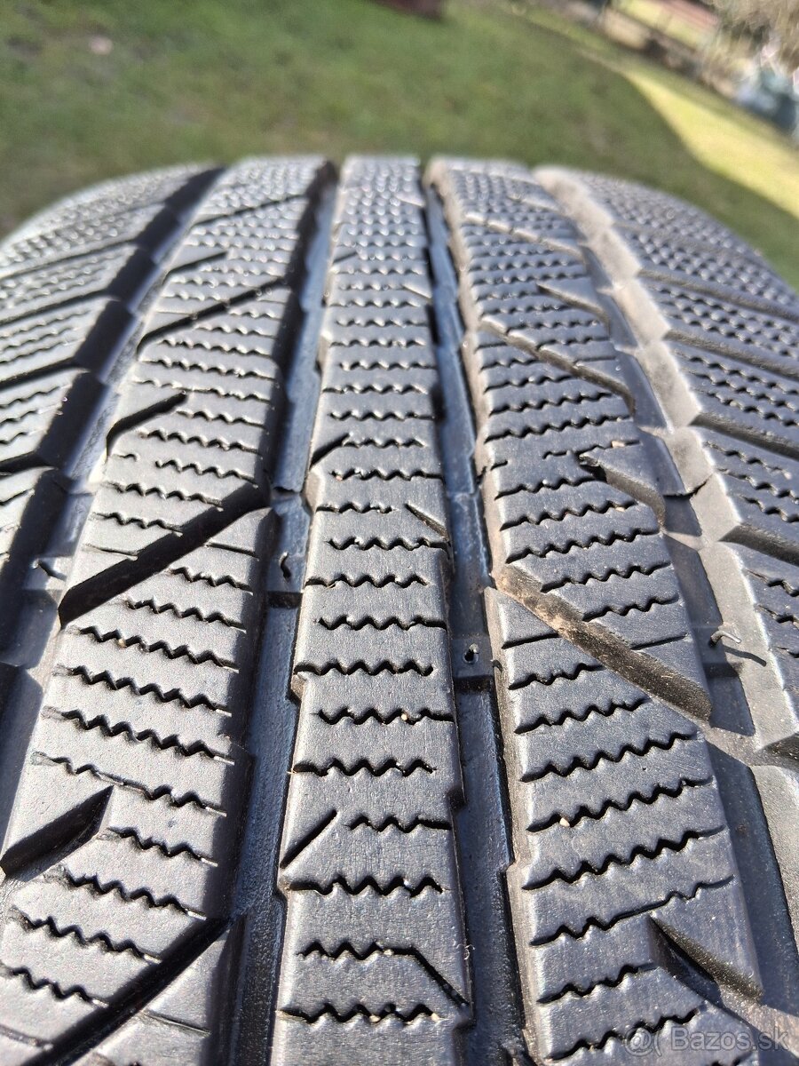 205/60 r16 zimne pneumatiky - 5