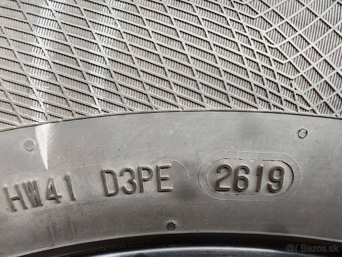 Zimne pneu 235/65 r17 s Audi diskami - 5