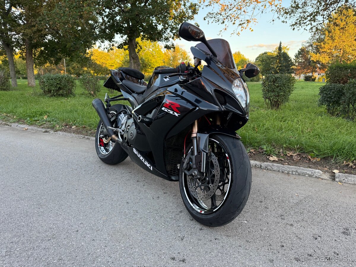 Suzuki GSXR 1000 K7 - 5