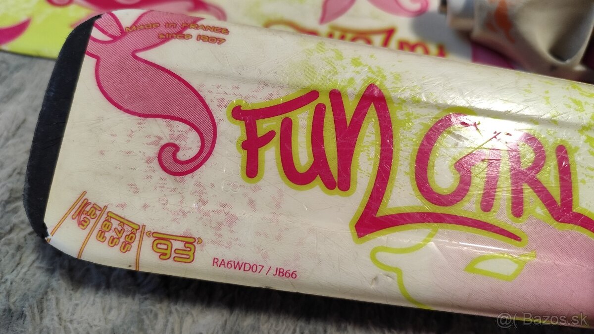 Lyže rossignol 93 cm, lyžiarky lange 215 mm - 5