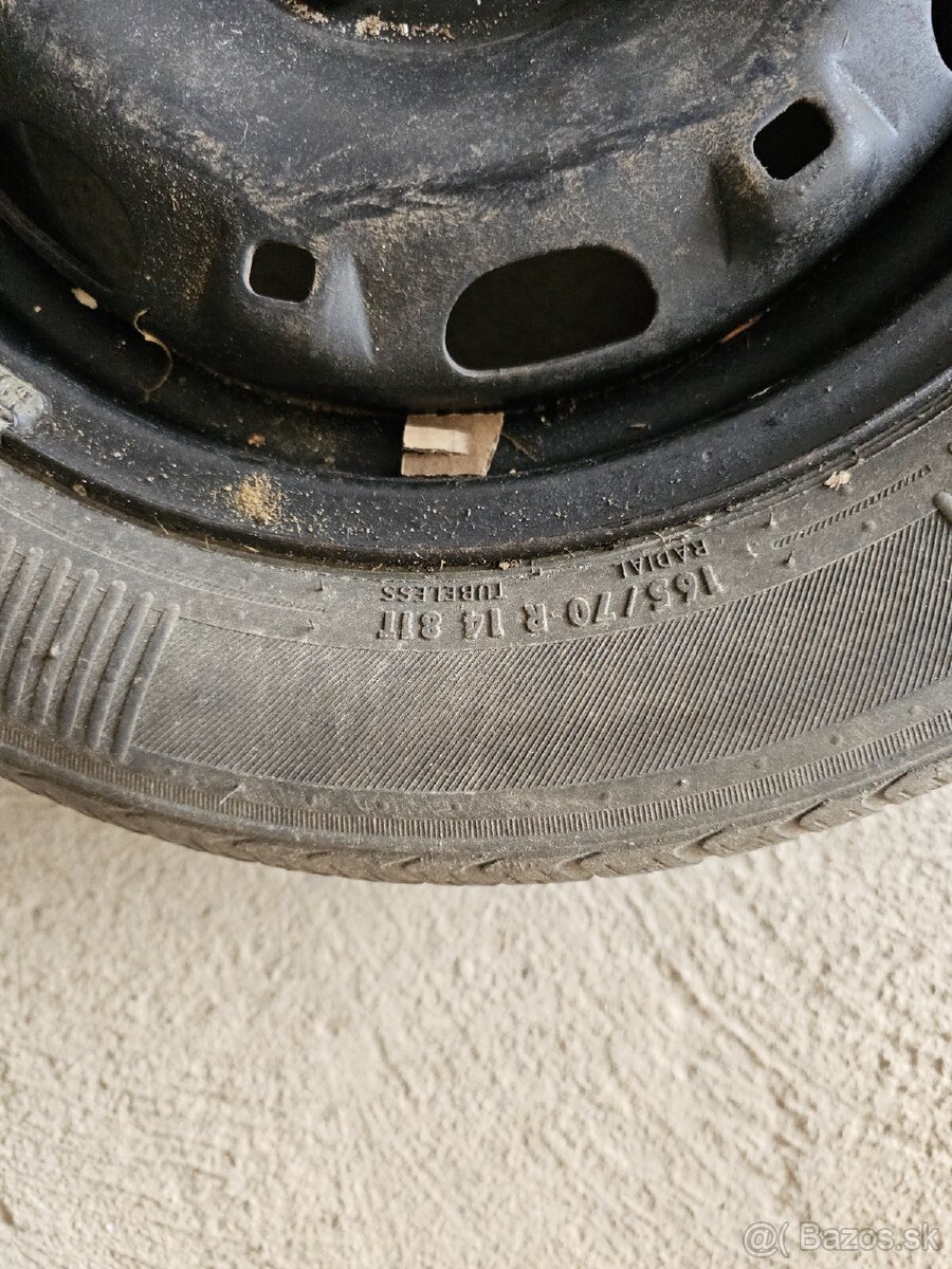 Plechové disky 14'' + letné pneu 165/70 R14
- 5