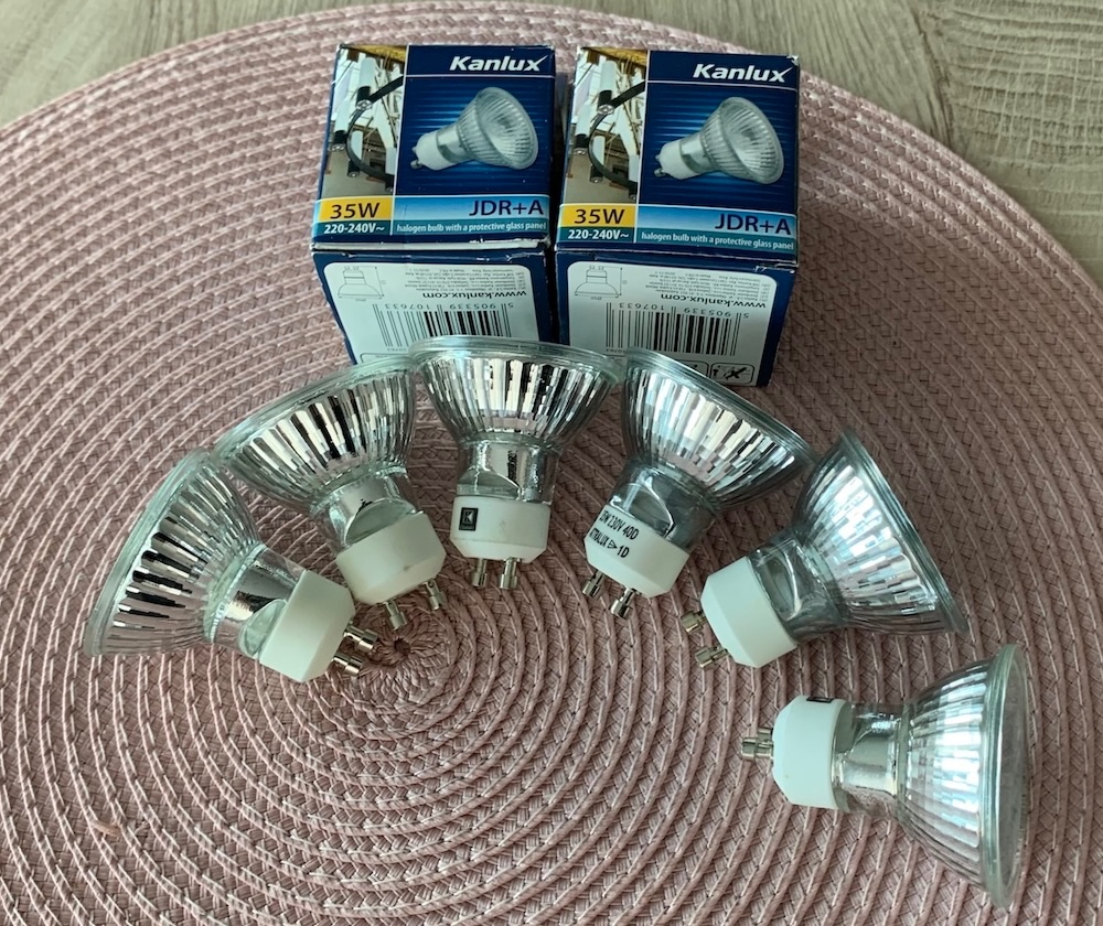 Nočná plampa na stenu - 5