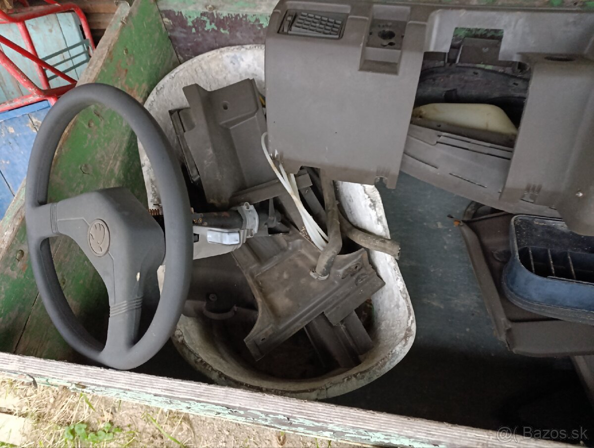 Diely Škoda Favorit - 5