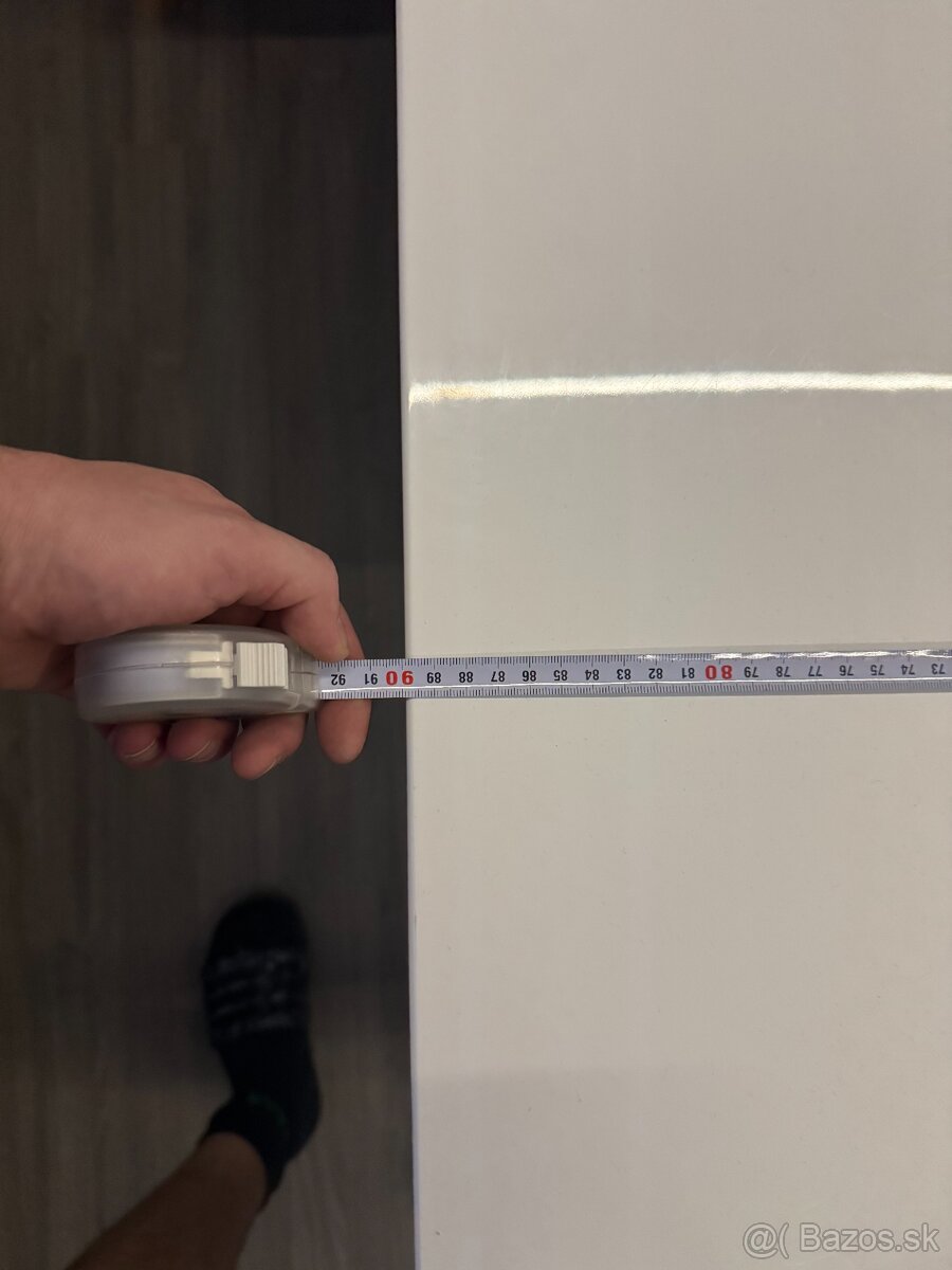 Predám jedálenský set (stôl + 4 stoličky) - 5