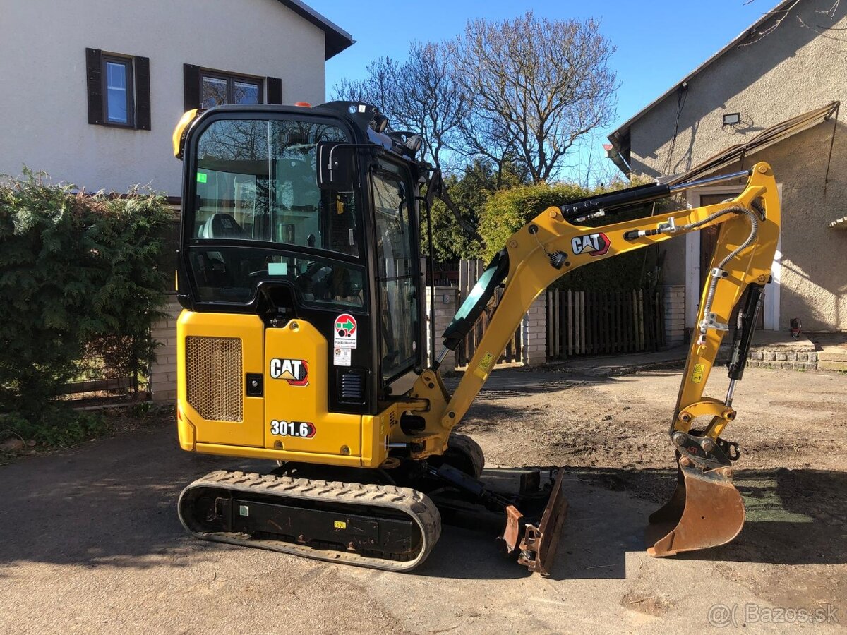 Caterpillar CAT 301.6 - 5