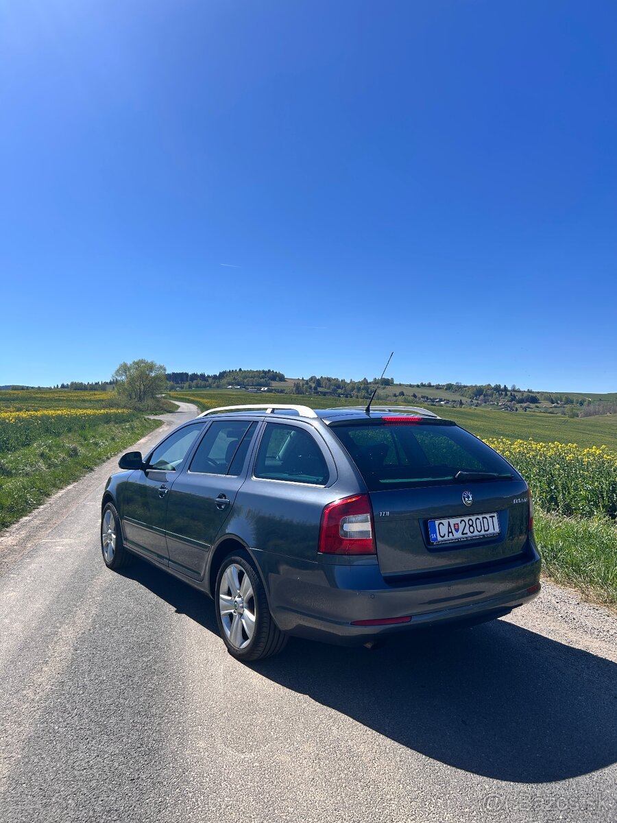 Skoda Octavia 1.6 TDi 77kw DSG - 5