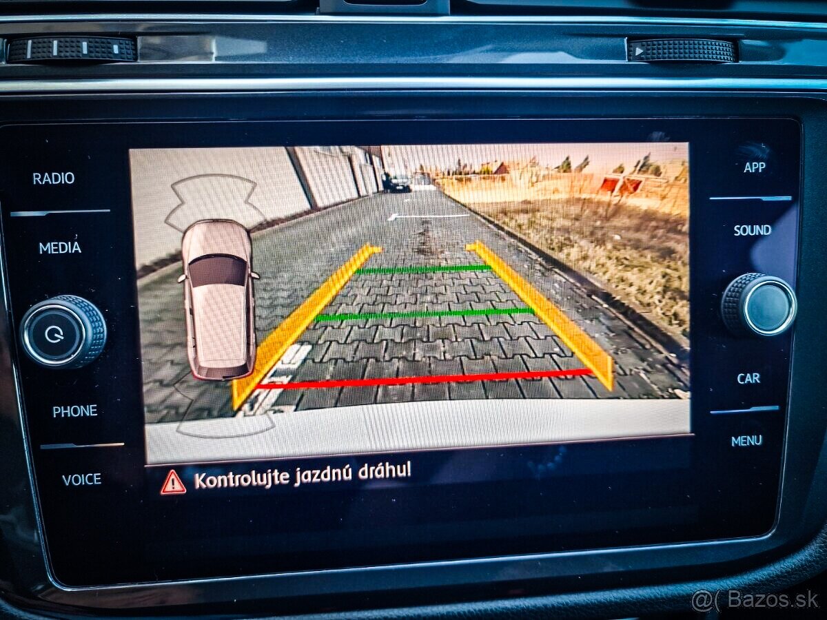 VW Tiguan 2.0 TSI 4MOTION R-Line (220k) - 5