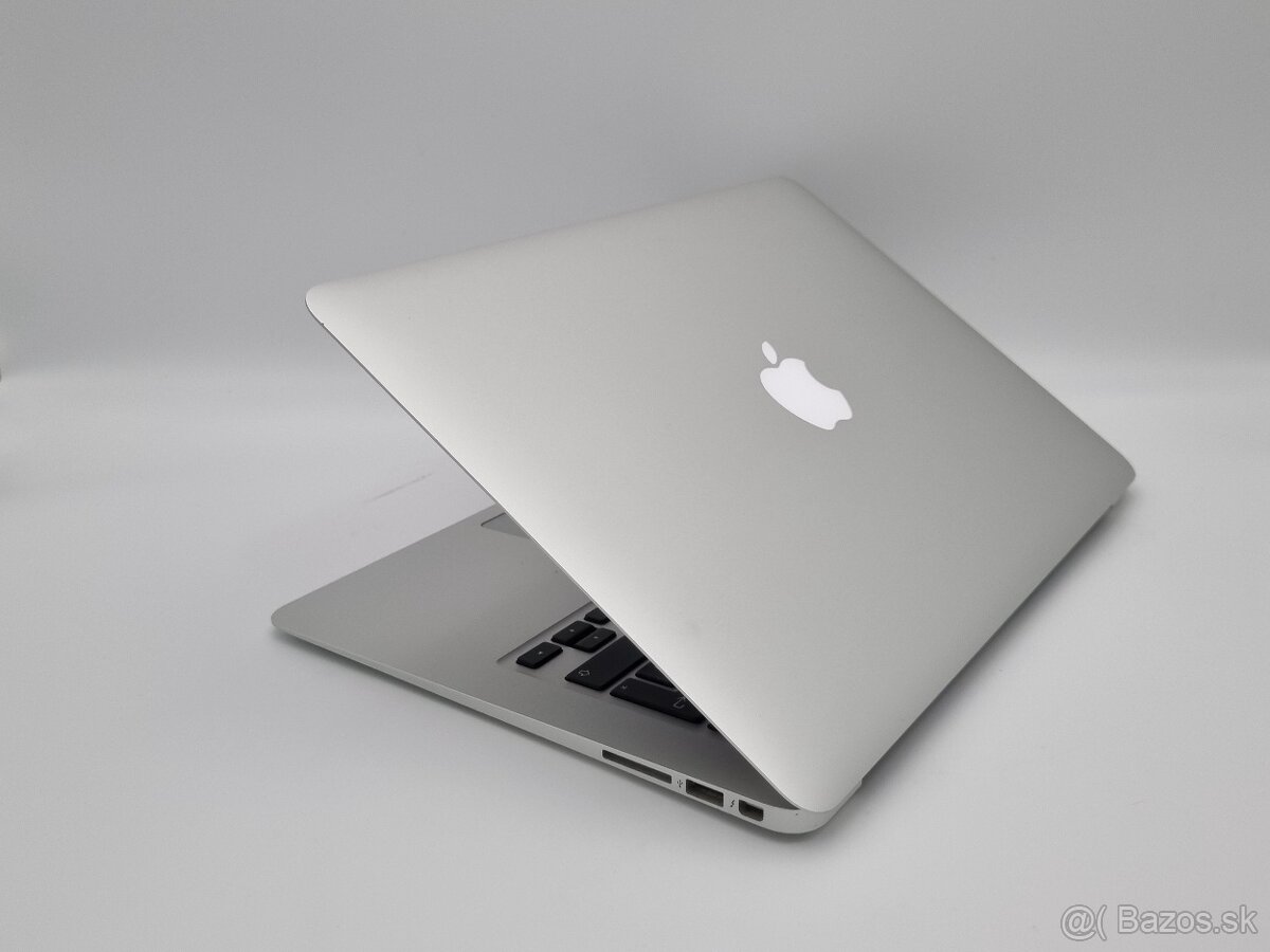 ▼Apple MacBook Air 13" (2017) - 13,3" / i5-5350U / 8GB / 1 - 5