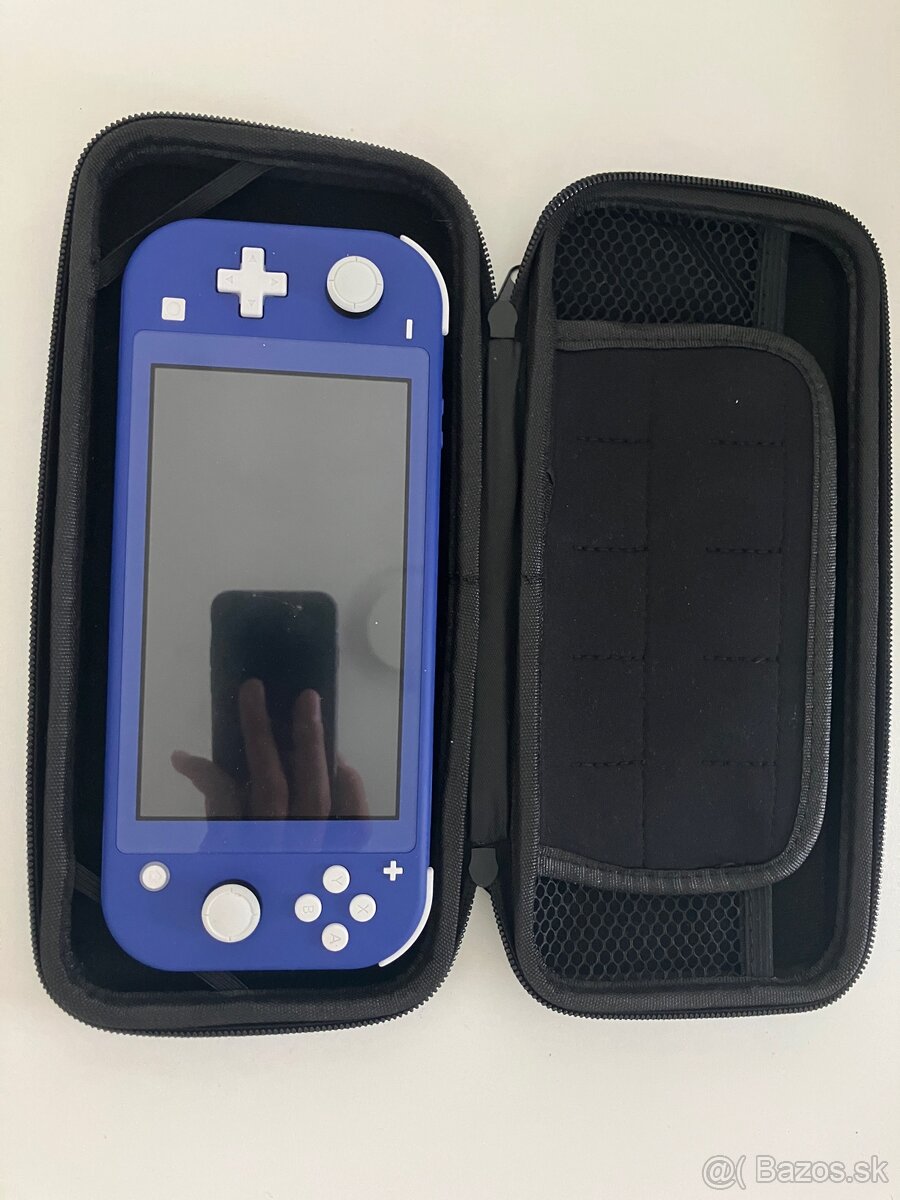 Nintendo Switch Lite - 5