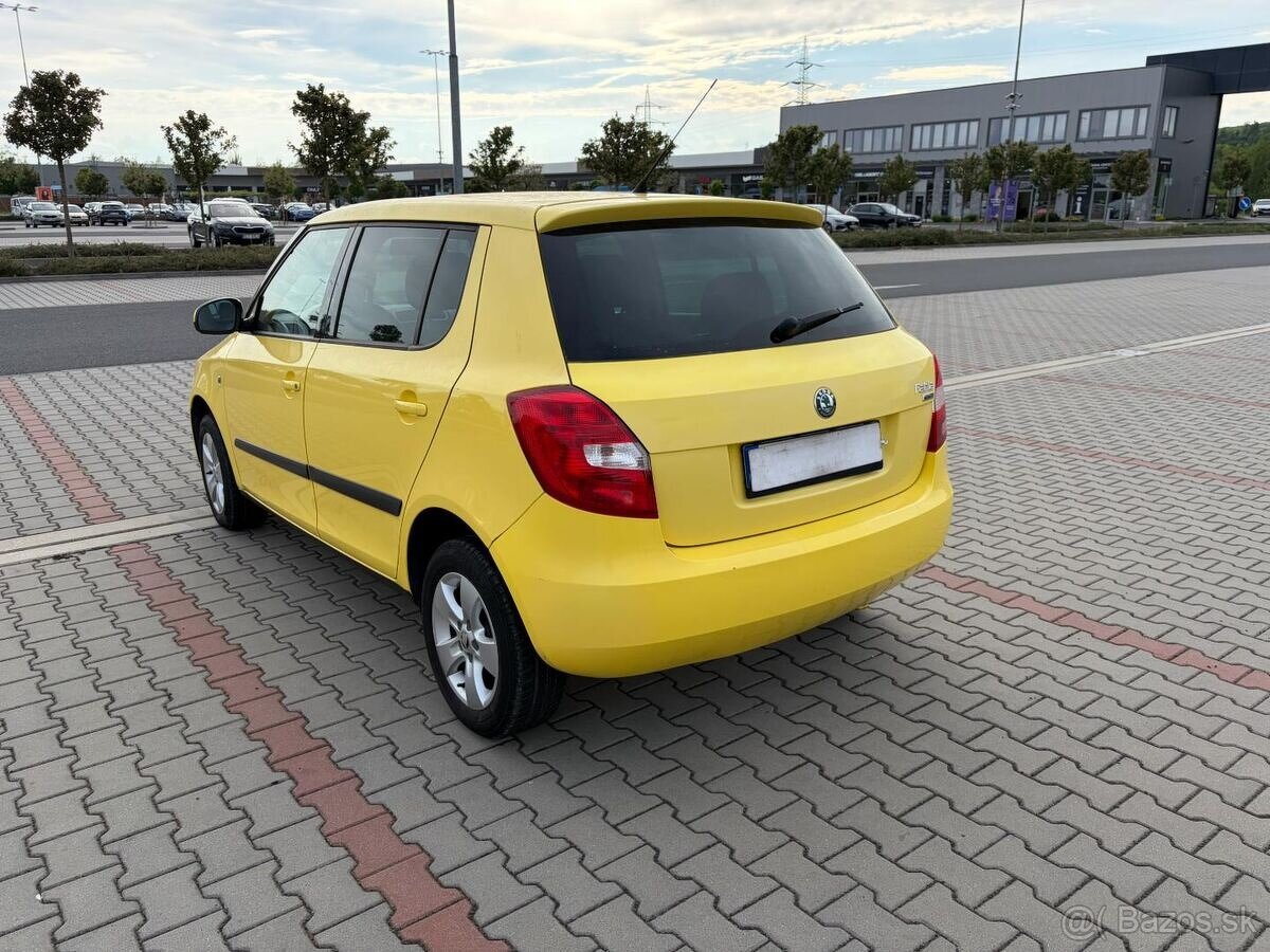 Škoda Fabia II 1.2 HTP 44kw klima - 5