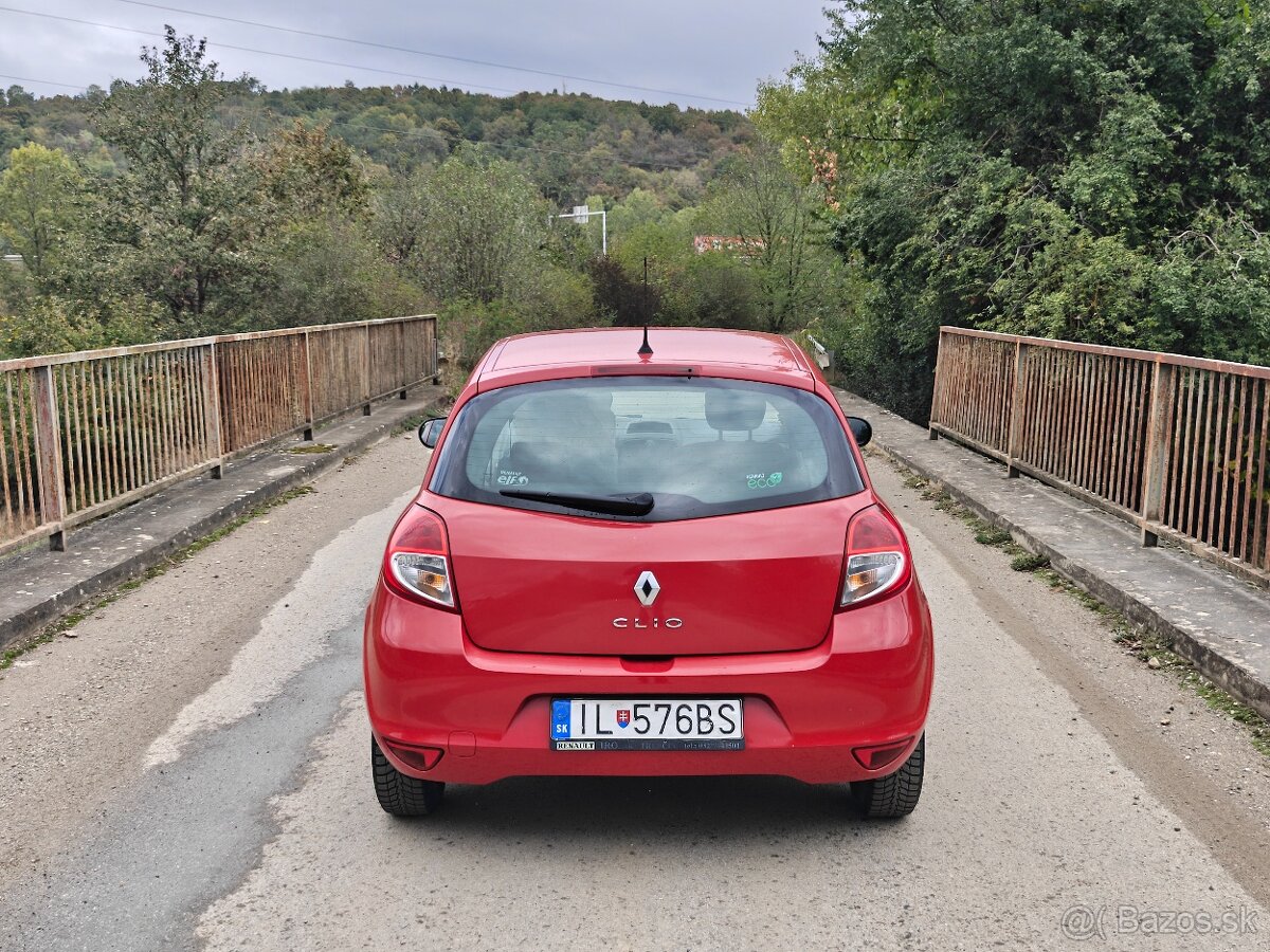 Predám Renault Clio 1,2 53.000km - 5