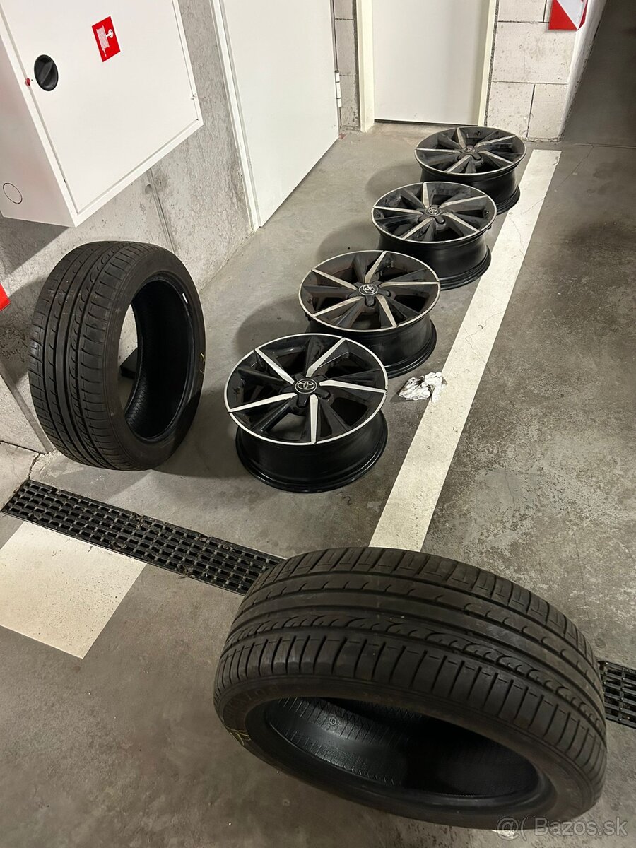 Predám originálne elektróny Toyota Auris 17" - 5
