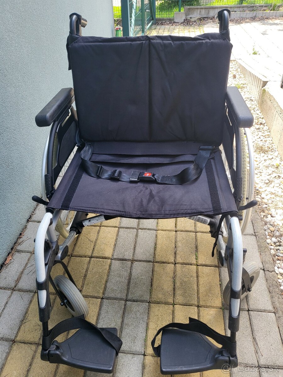 invalidny vozík XL 61cm do170kg pridavne brzdy pre asistent - 5
