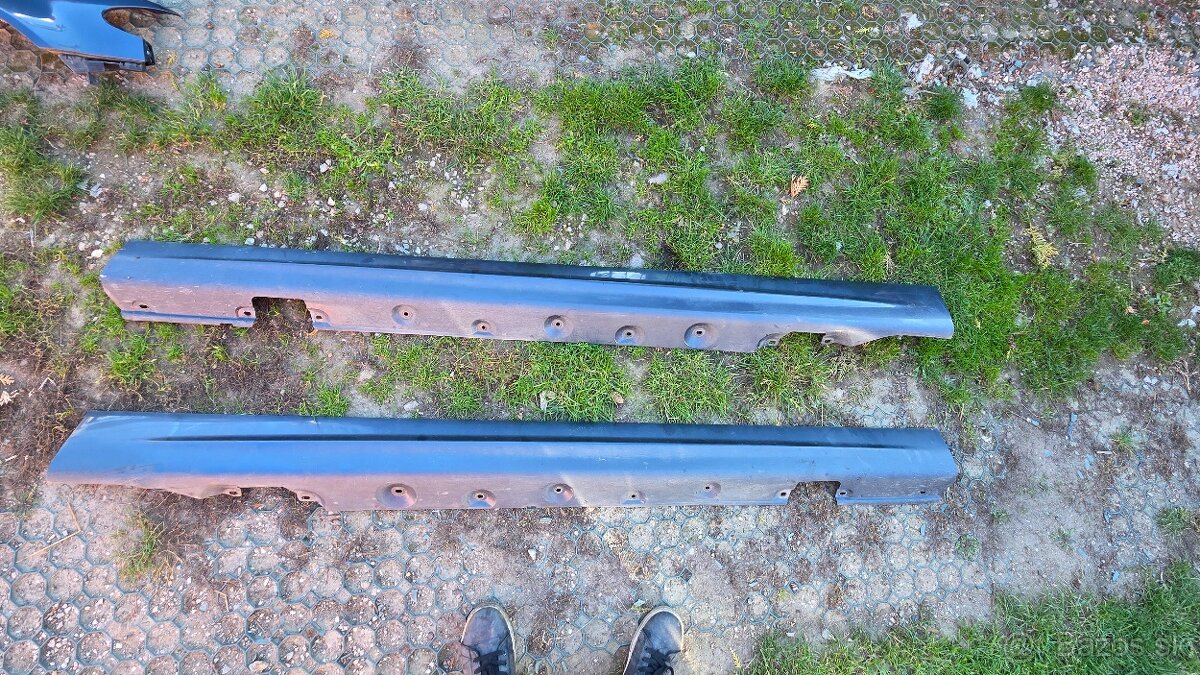 BMW E46 Touring facelift zadný nárazník, prahy - 5