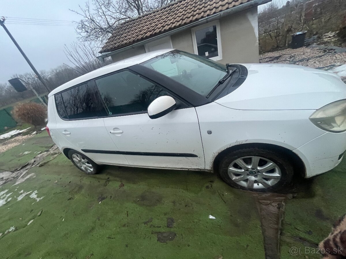 Skoda fabia 2. 1.2htp+lpg - 5