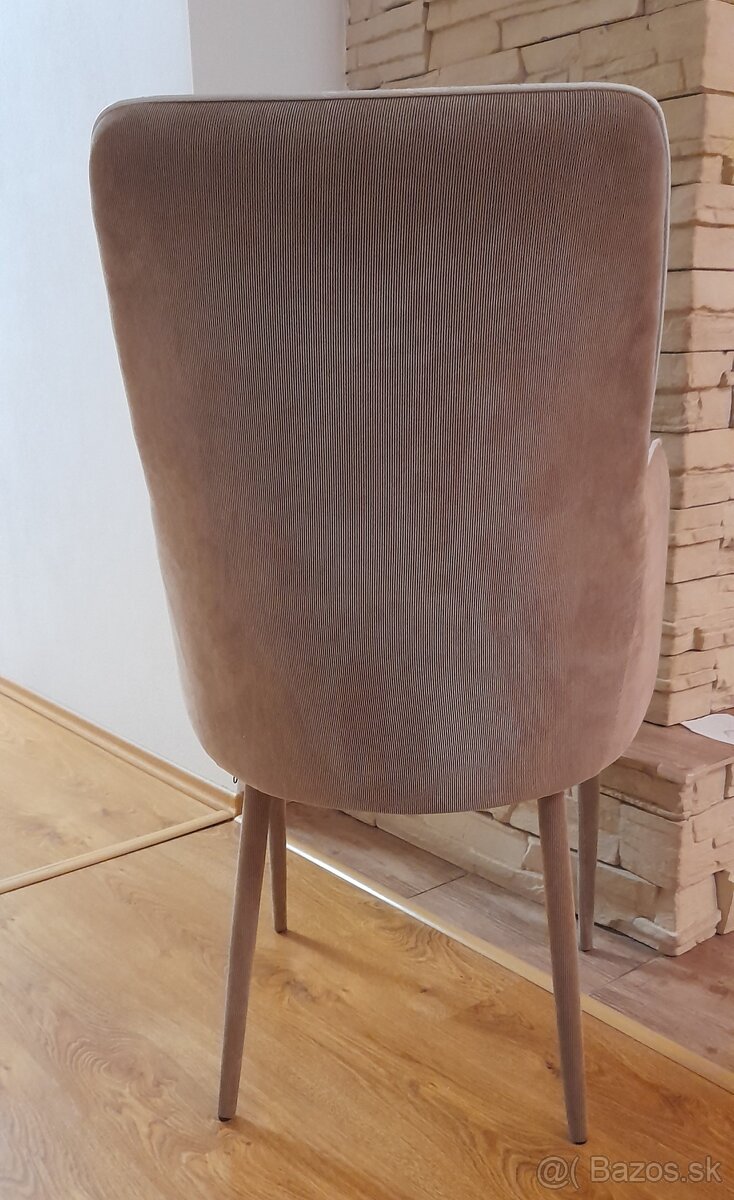 JEDÁLENSKÉ KRESLÁ 4ks - 5