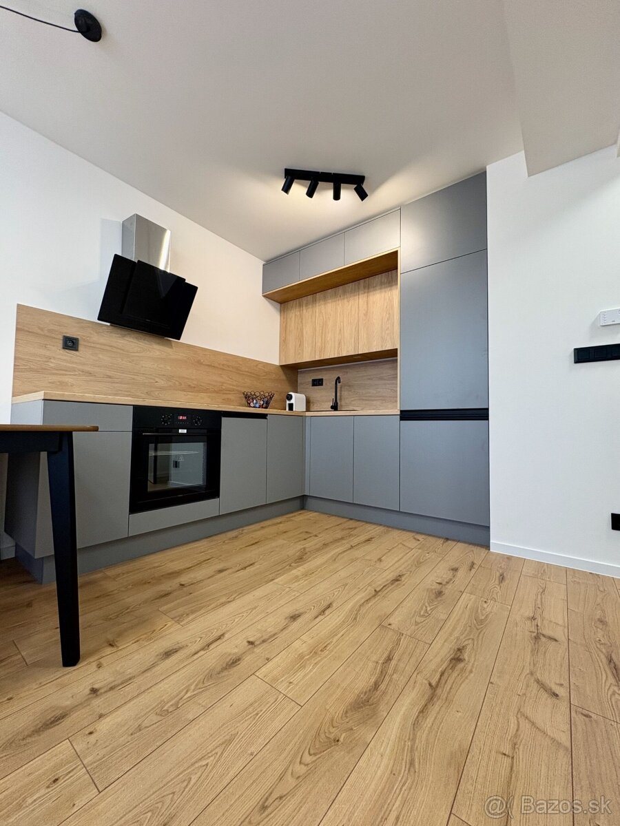 1,5 izbový byt, klimatizácia, vyhradené parkovanie, Krivá - 5