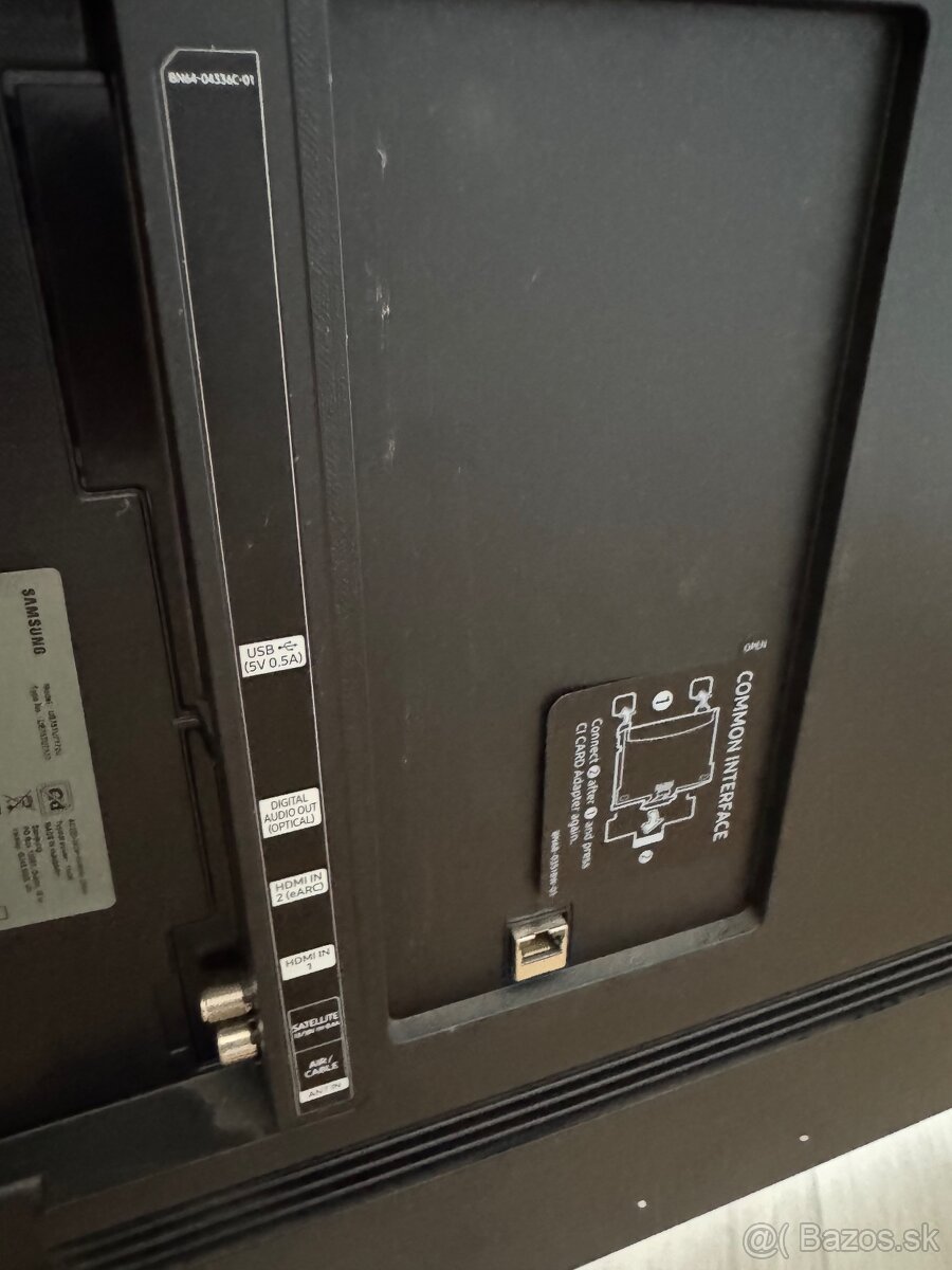 TV Samsung Crystal UHD UE75TU7172 - 5