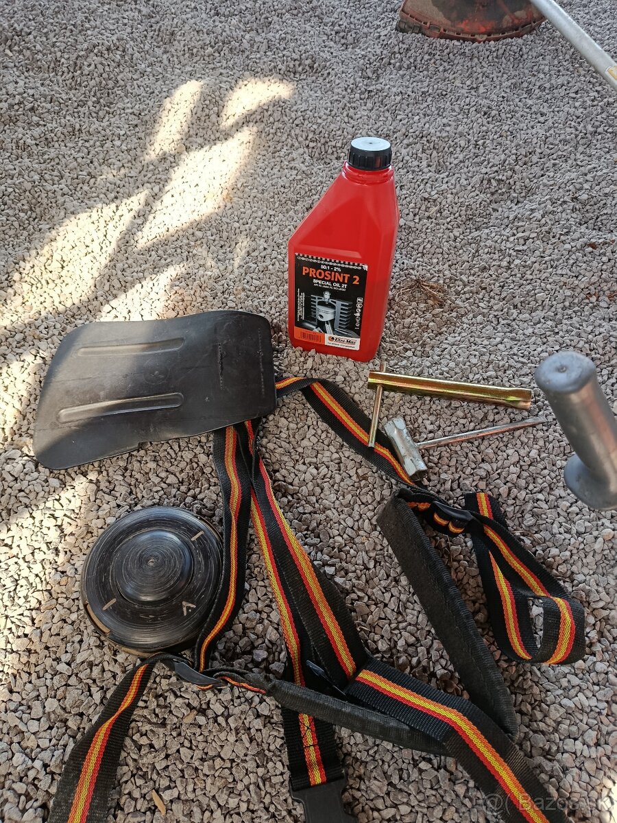Krovinorez Oleo Mac 725 T ergo - 5