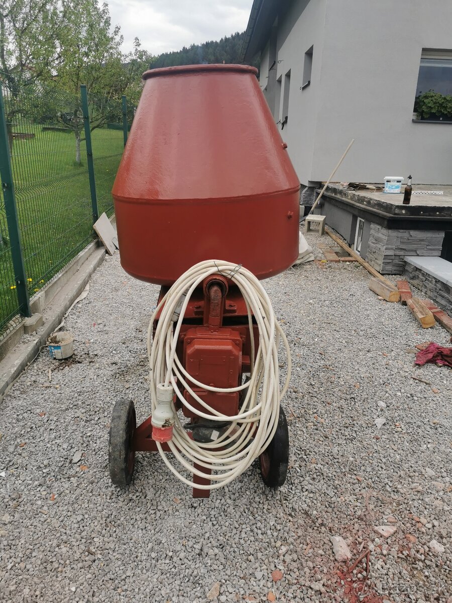 Predám stavebnú miešačku - 5